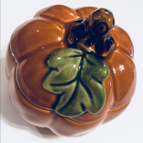 FREE Kohl’s Pumpkin Candle Pumpkin Spice Scent - Picture 7 of 8